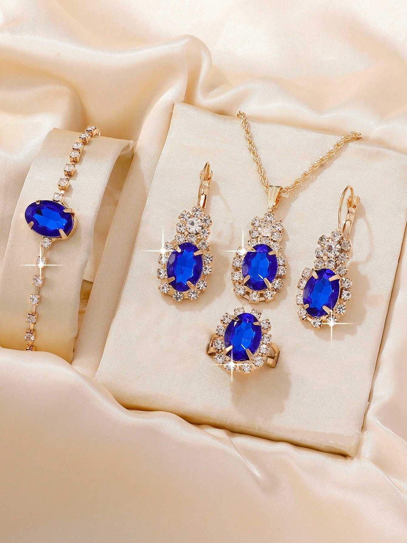 5Pcs/Set Glamorous Rhinestone Decor Jewelry Set for Women for Gift