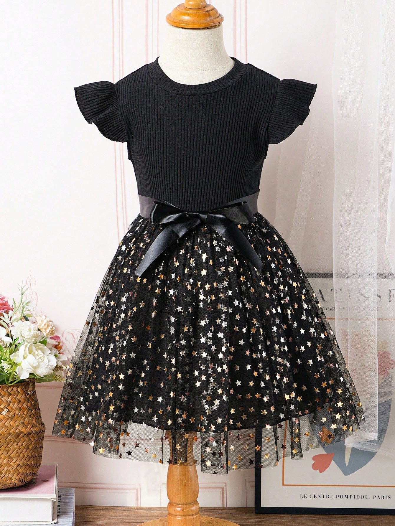 SHEIN Kids FANZEY Toddler Girls' Black Knitted & Tulle Puff Skirt with Starry Mesh Overlay, Princess Style