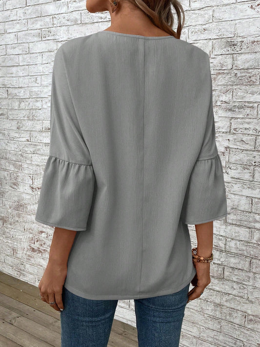 EMERY ROSE Solid Flounce Sleeve Blouse