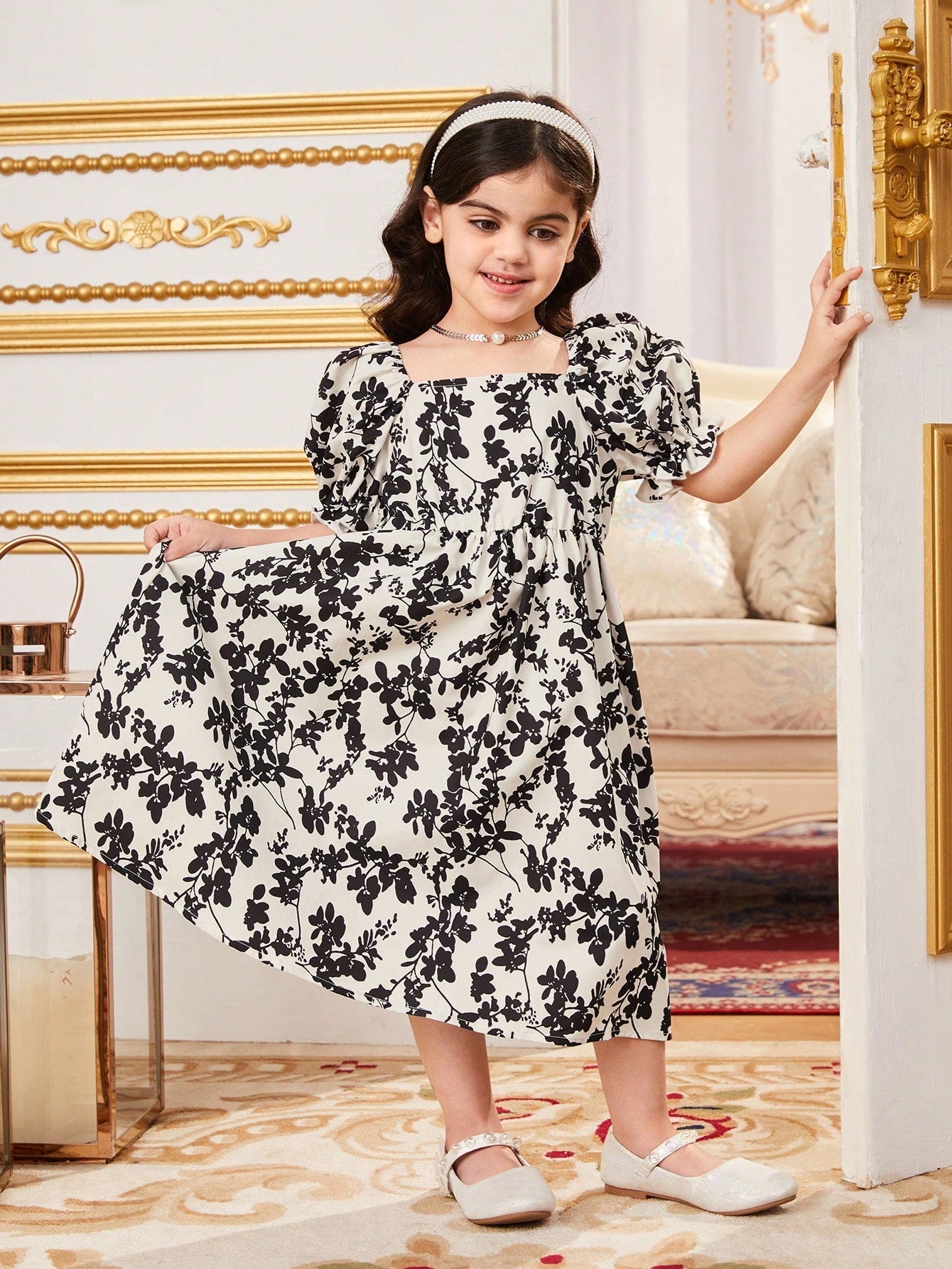 SHEIN Kids Nujoom Young Girl'S Casual Square Neck Back Bowknot Decor Color Block Midi Dress