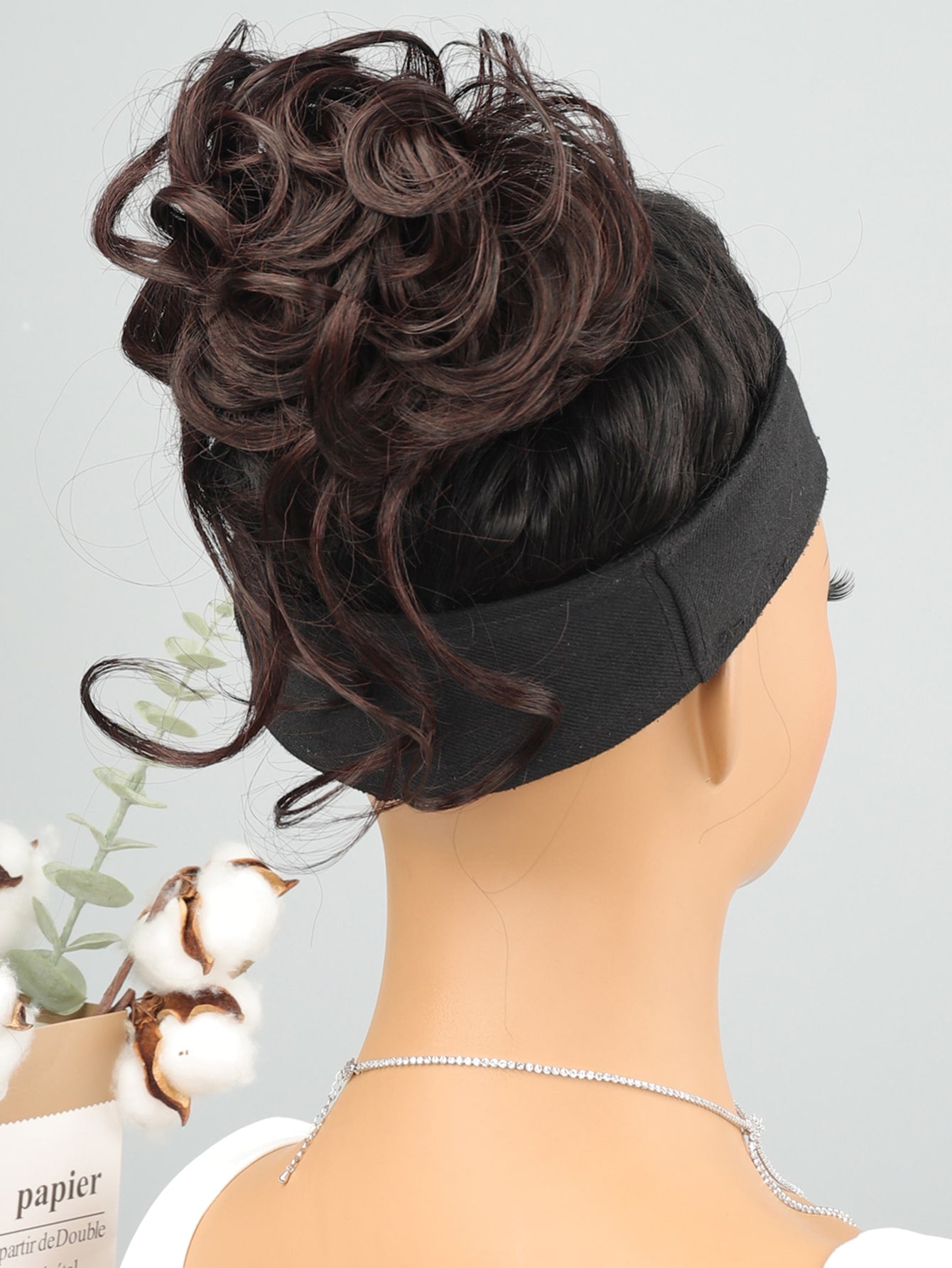 Synthetic Messy Curly Claw Hair Bun Chignon Hair Extensions Scrunchy Fake False Dark Brown Hair with Tail for Women Hairpieces