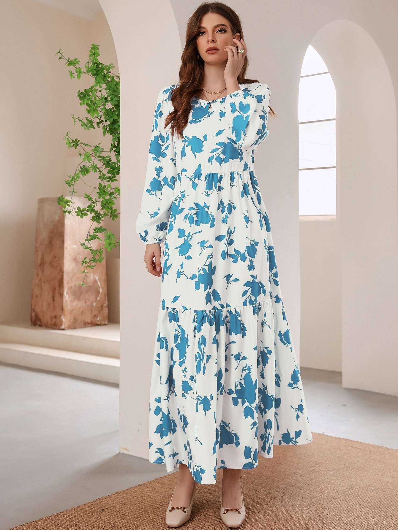 SHEIN Mulvari Floral Print Ruffle Hem Smock Dress
