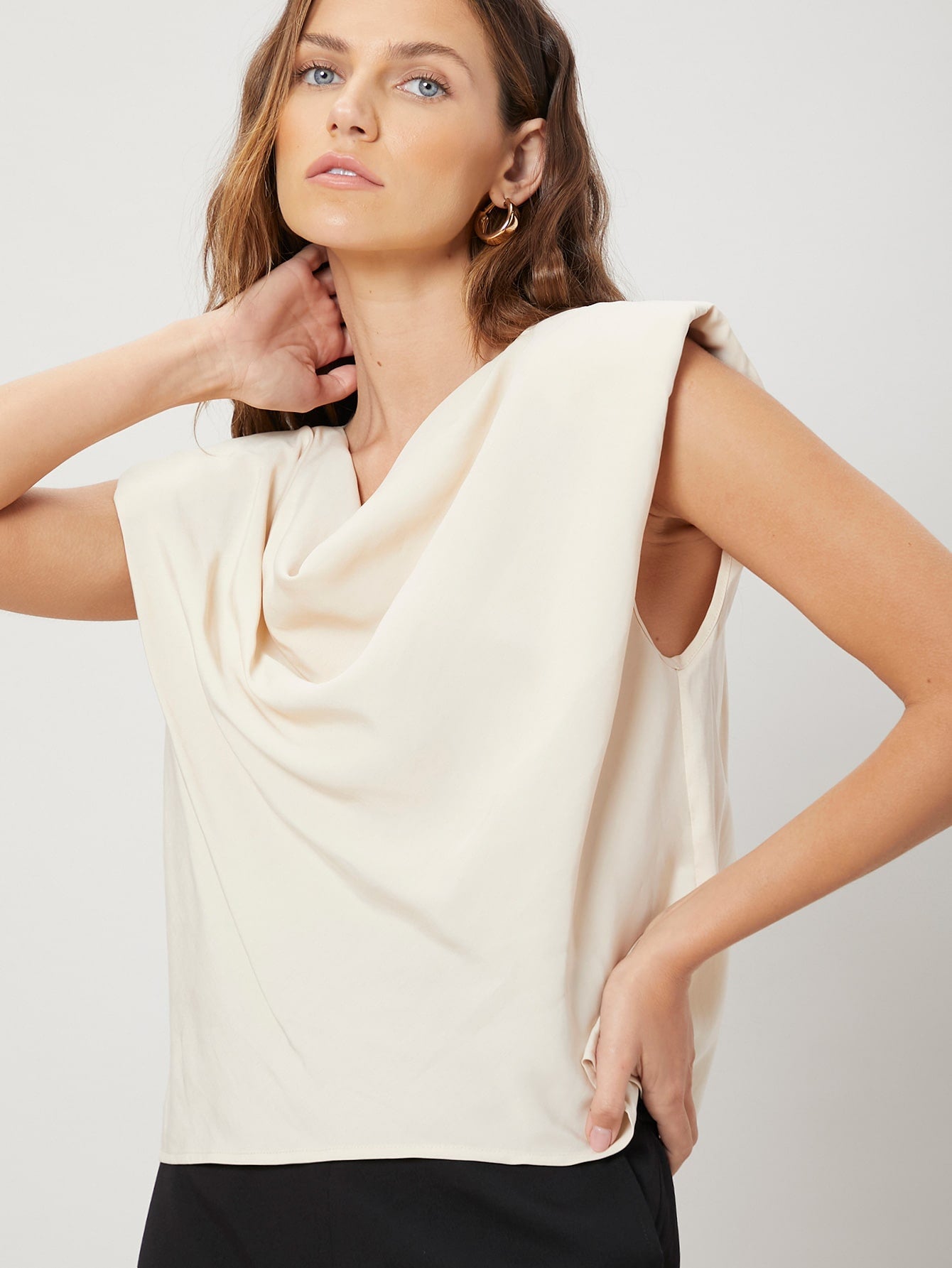 MOTF PREMIUM VISCOSE DRAPED SHOULDER PAD TOP