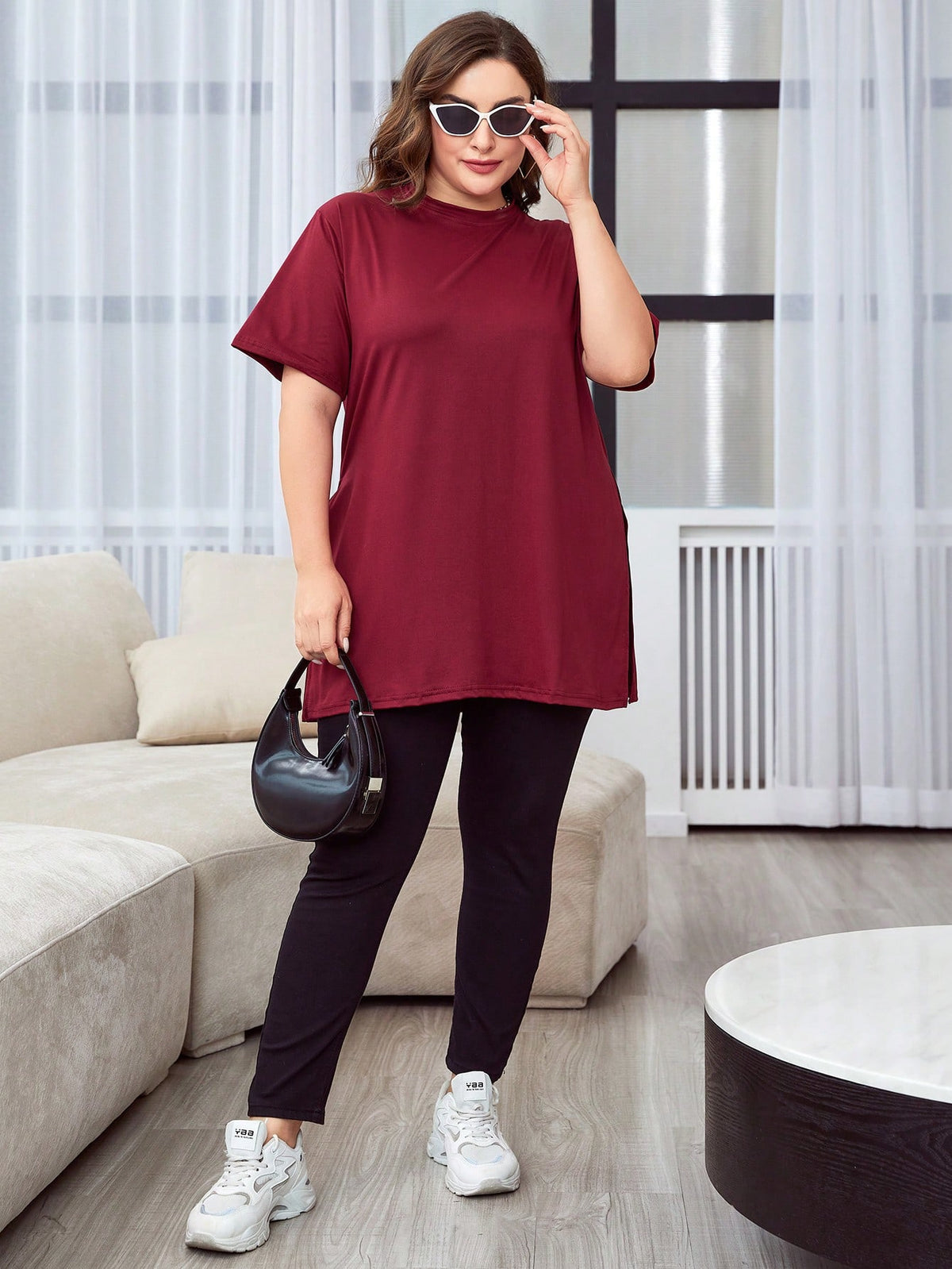 SHEIN Essnce plus Split Hem Tee