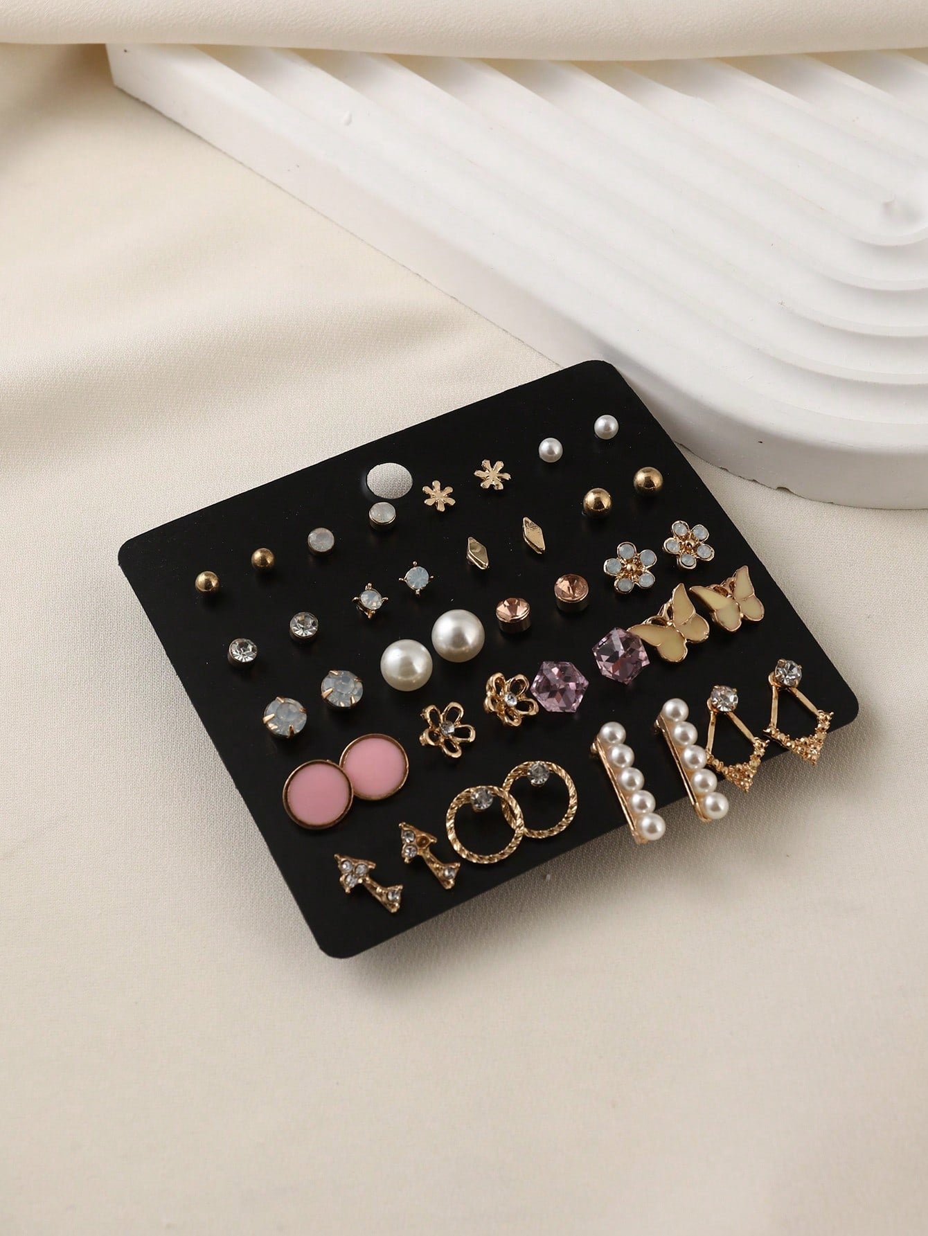 20Pairs/Set Rhinestone Butterfly & Pearl Decor Oil Drop Stud Earrings
