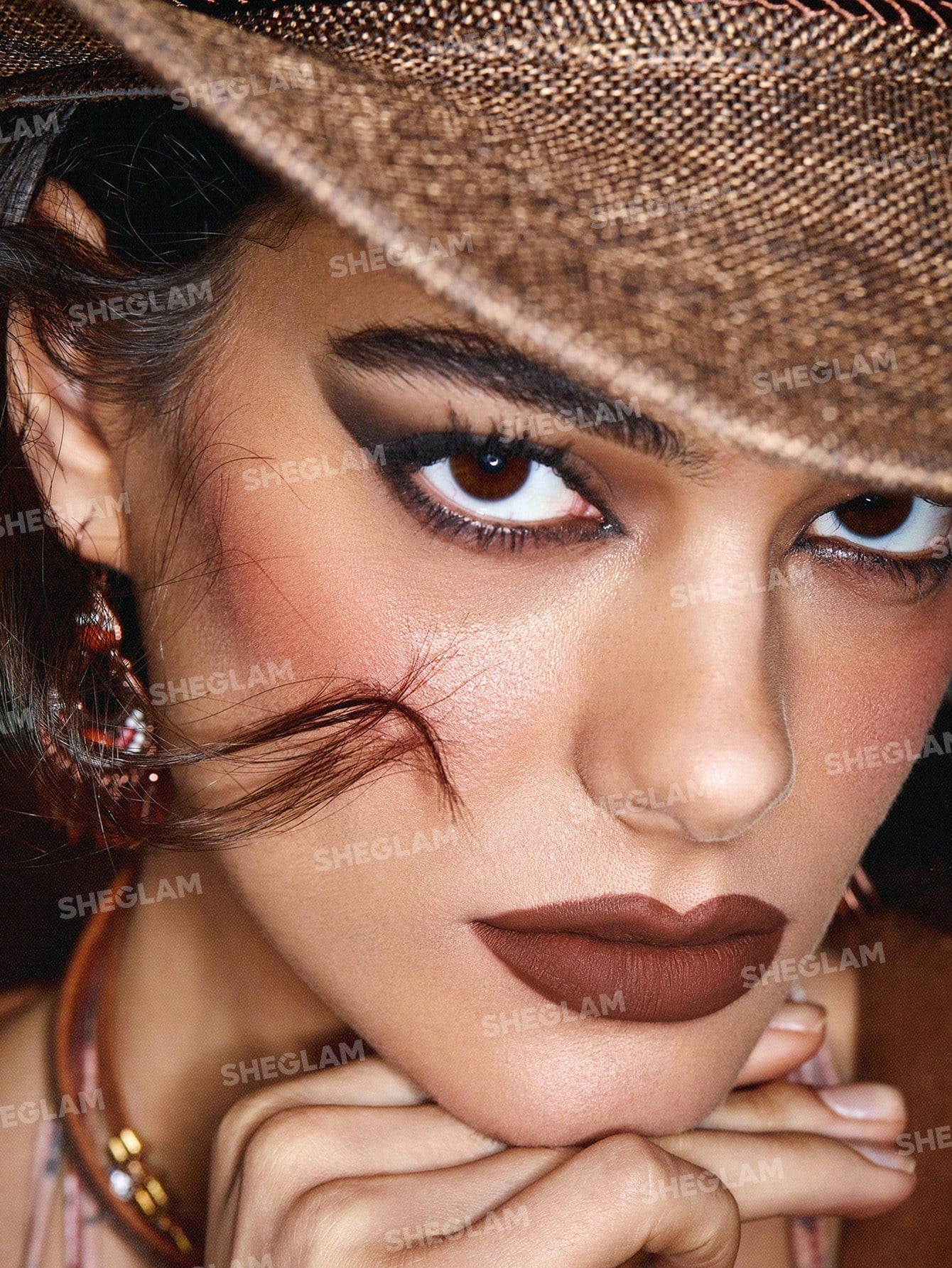 SHEGLAM Live to Roam Epic Adventure Liquid Lipstick-Earthbound Matte Transfer-Proof Lipstick 4 Neutral Shades Non-Sticky Liquid Lipstick Lip Makeup Black Friday Gift Liquid Lipstick