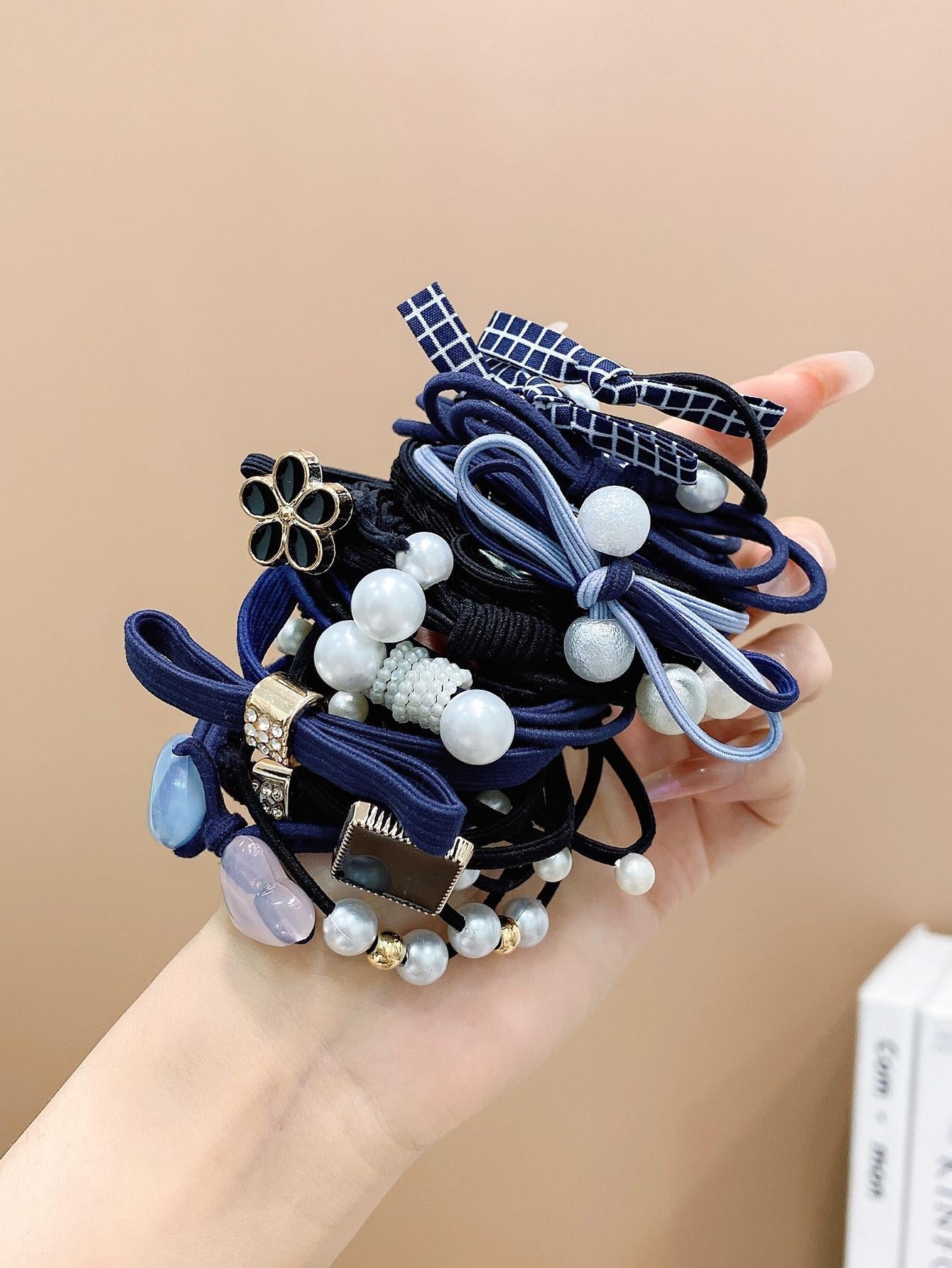 20Pcs Girls Heart & Bow Decor Cute Hair Tie for Hair Decoration