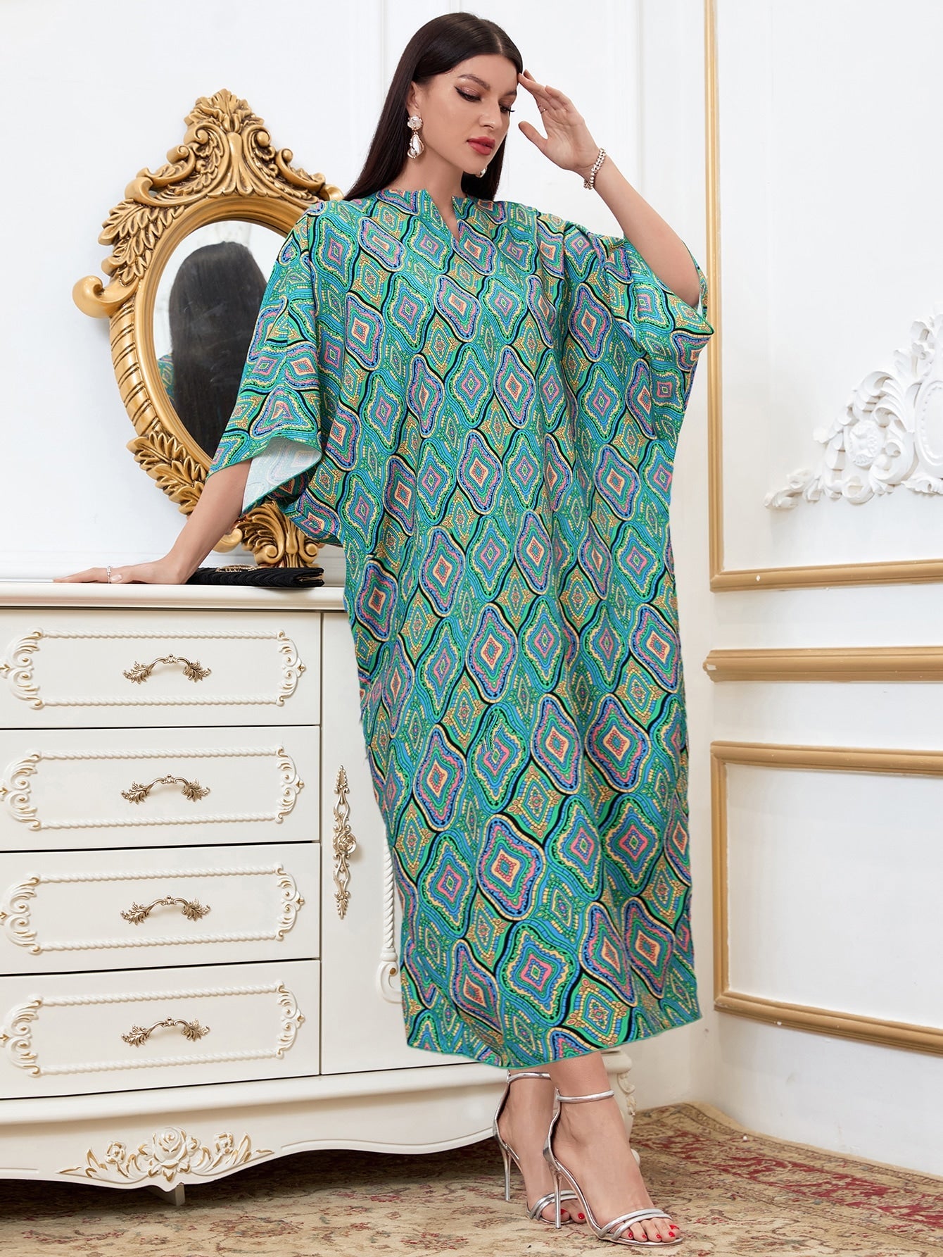 SHEIN Najma Damask Print Notched Neck Dolman Sleeve Kaftan